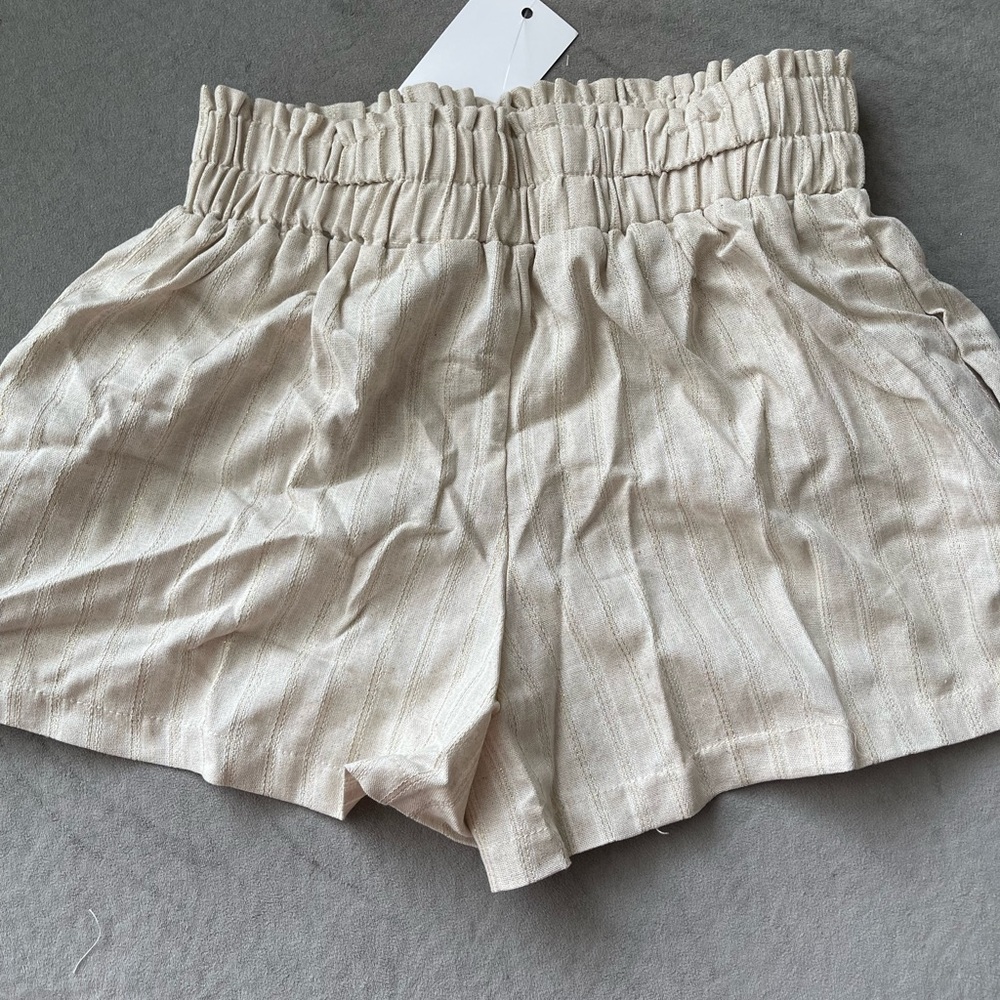 Linen 2-Piece Short Set - Picture 3 of 4